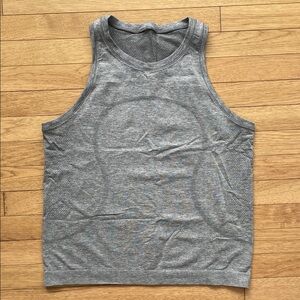 Swiftly Breathe Muscle Tank Top lululemon size 8